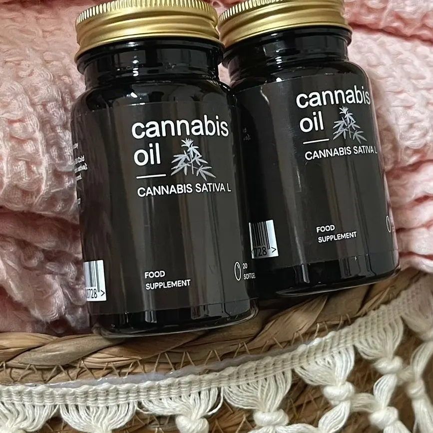 Cannabis Oil — imagine 3